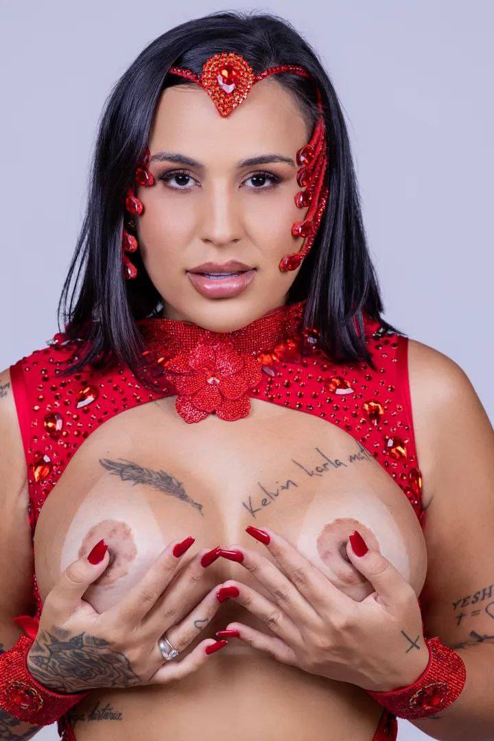 Fotos reais de Rafaela Marinho • Meu cantinho Preferido nua vazadas em alta definição 2026